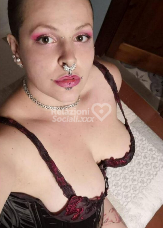 Canagliette Mistress Verona
