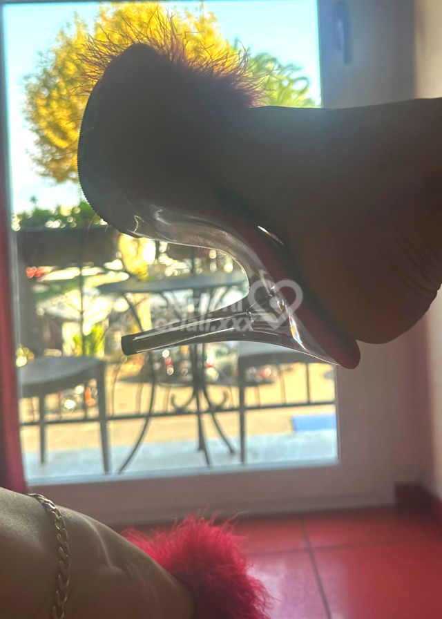 Miss Sofia Mistress Bari