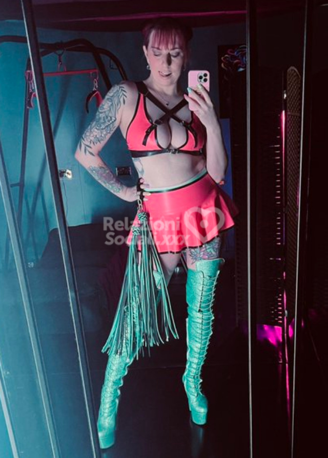 Alicia Mistress Bari